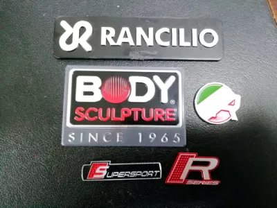  Etichetta personalizzata con logo industriale in alluminio con marcatura elettronica dei macchinari