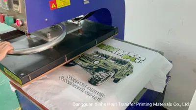  Stampa di immagini in tessuto a caldo per T-Shirt Abbigliamento Pellicola di rivestimento a rilascio termico