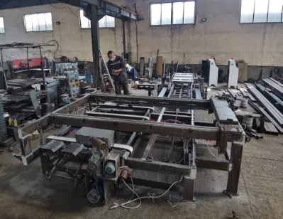Full Automatic Four Edge Plywood Trimming Cutting Saw Machine Used for Plywood /Furniture Factory with CE/SGS