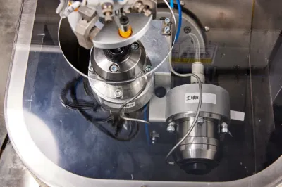 Standard Automatic Trimming Machine Rubber Automatic Feeding Machine