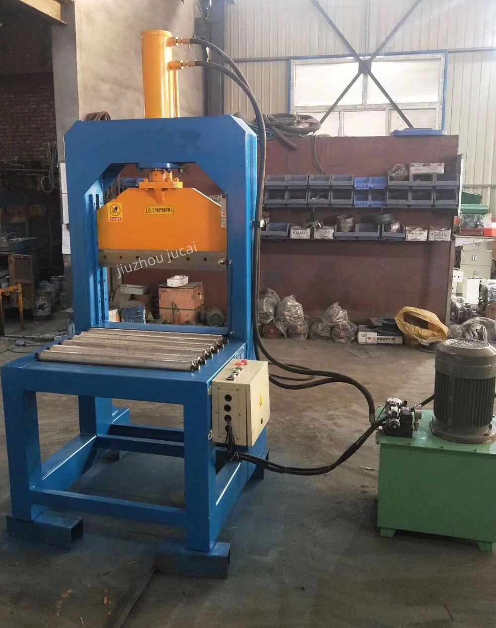 Rubber Hydraulic Vertical Bale Cutter Machine, Plastic Film Cutter, Rubber Slab Cutter, Hydraulic Guillotine Rubber Blade Cutter, Rubber Sheet Cutter Machine