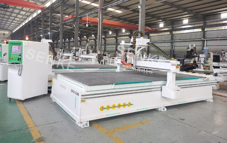 1325 1530 2040 Aluminum Composite Panel CNC Router Cutting Machine for Wood Furniture Processing with Atc Changer