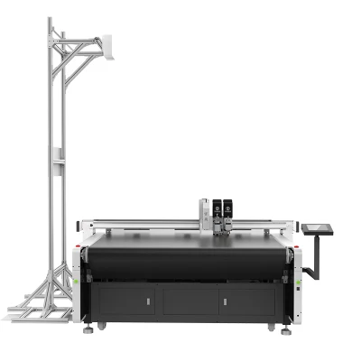  Yuchen CNC del asiento del coche coche de la cubierta de cuero Alfombra de pie de máquina de corte