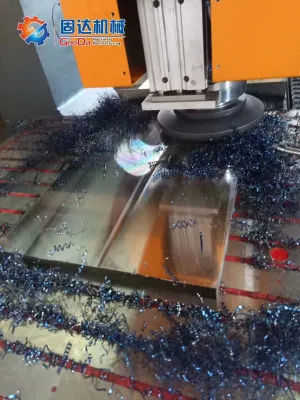  Tipo de cama Corte vertical horizontal CNC fresado matrices procesamiento Torno