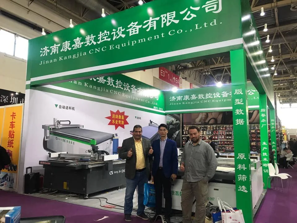 EVA Foam Sheet Board Cutting Machine Machinery with Low Price