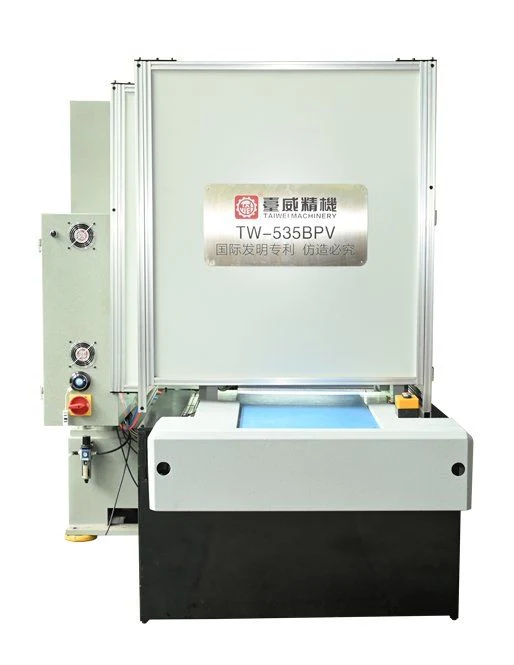 Taiwei Intelligent Vision Open Type High Speed Cutting Machine for Pattern Cutting Print Cutting Image Recognition Cutting Shoe Maker