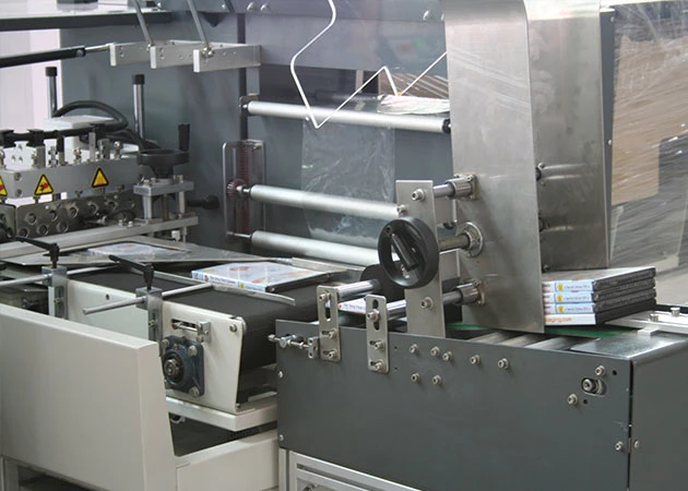 Fully Automatic L Tyle Hot Shrinkable Film Packing Machine (Vertical sealing and cutting)