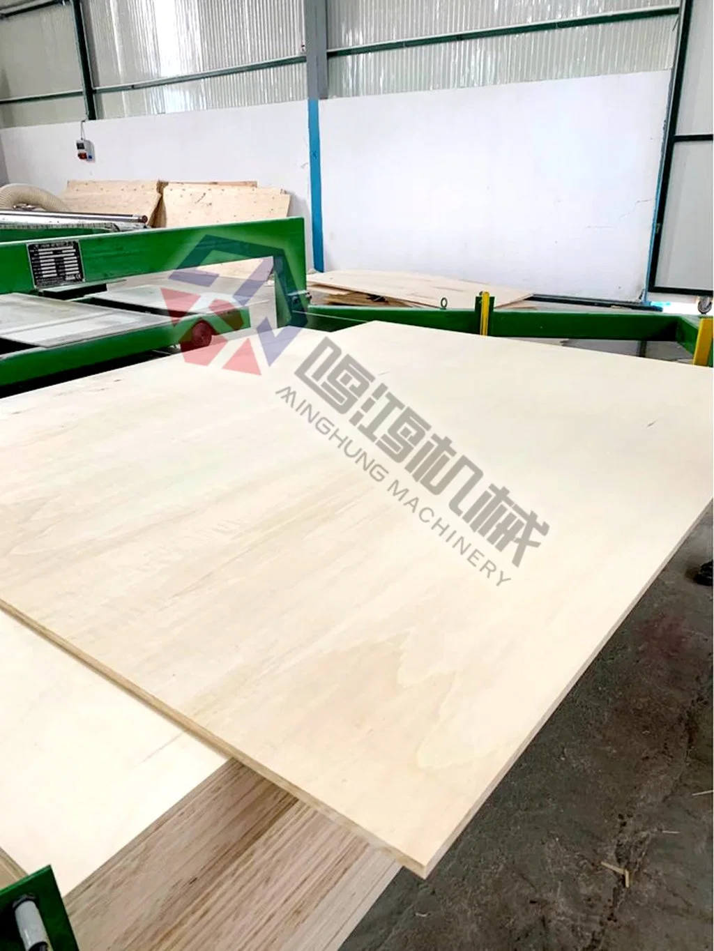 Semi Automatic Plywood Panel Cutting Trimming Sizing Machine