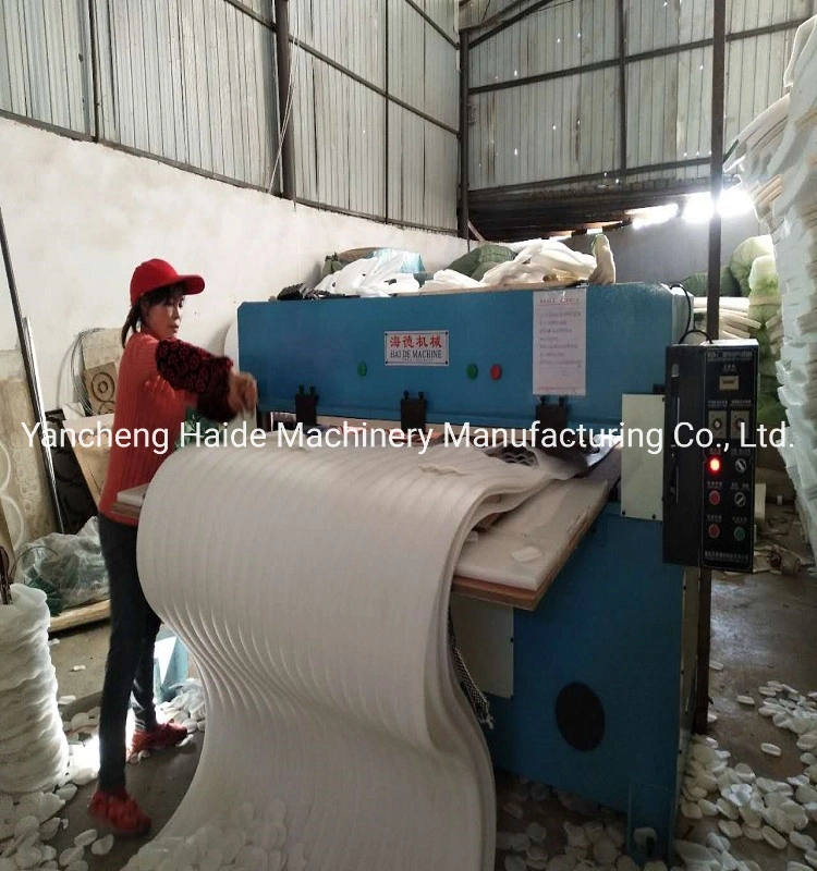 Four Column Latex Foam Sheet Press Cutting Machine