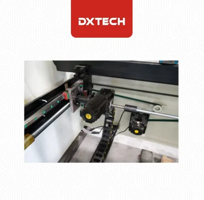 Hydraulic CNC Press Brake Machine Steel Plate Brake Press Sheet Metal Bending Machine for Hot Sale