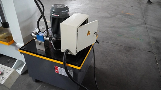 Nadun Precision 200 Ton Hydraulic Gantry Press Unit for Gantry-Based Hydraulic Equipment and Bridge-Forming Applications