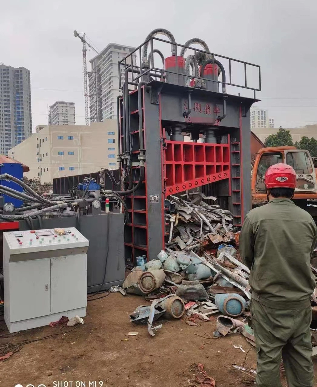 Heavy Cutting Machine Guillotine Metal Shear Machine Scrap Steel Iron Hydraulic Gantry Shear Machine for Steel Plant Recycling