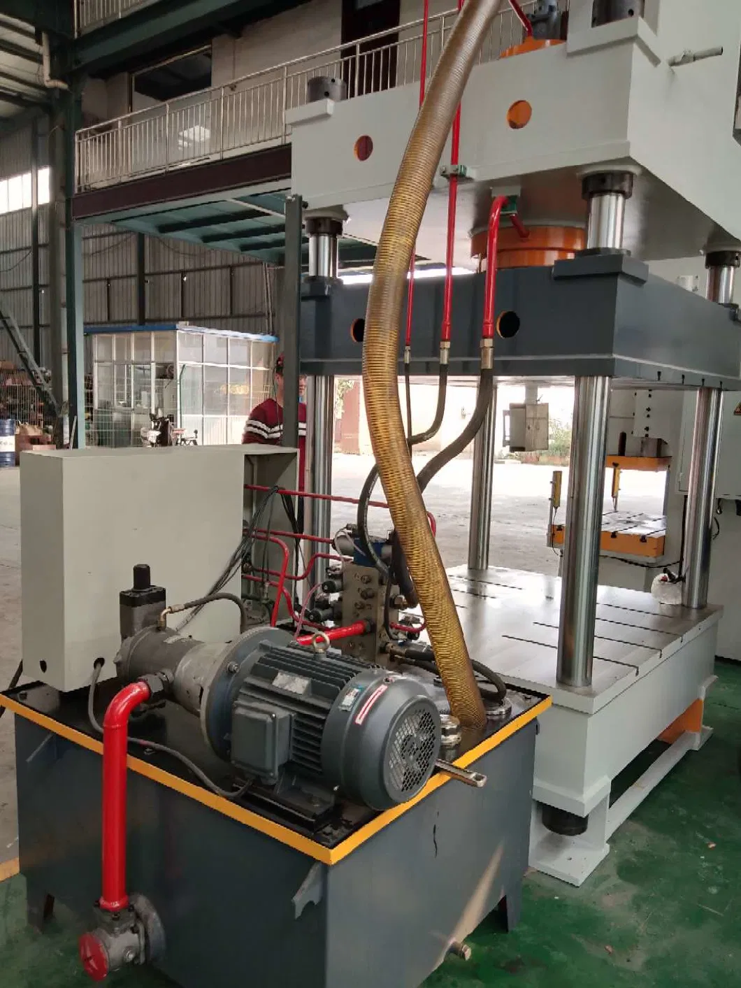 100 Ton Oil Press 4 Post Hydraulic Press Machine Price