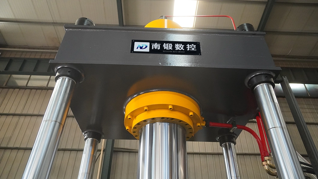 Directly Supplied by The Manufacturer, 300-Ton Three-Beam Four-Column Hydraulic Press for Mechanical Maintenance, Used for Straightening Round Shafts