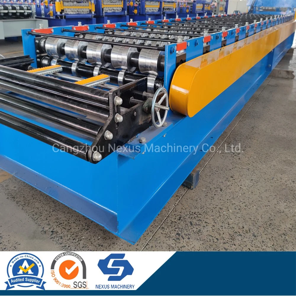 686 mm Width Trapezoidal Roof Sheet Roll Forming Machine with Hydraulic Cutting