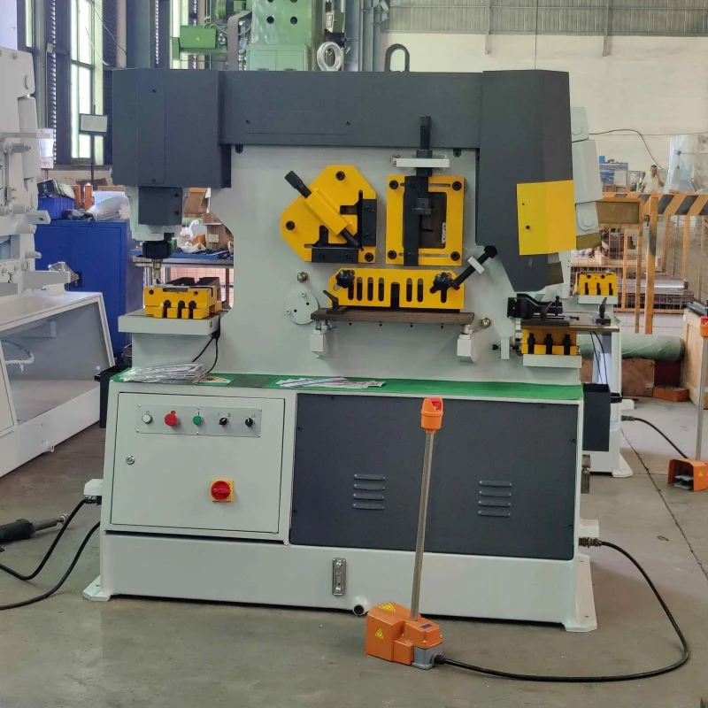 Q35y-20 Hydraulic Combined Punching and Shearing Machine 20mm Sheet Metal Plate Multi-Function