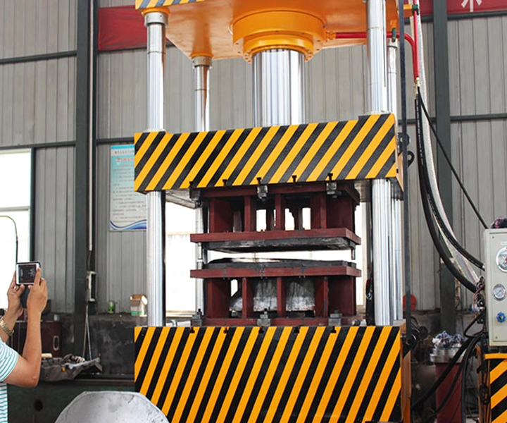4 Pillars Cold Press for Hydraulic Press Machine 100ton/Price/Components/Parts