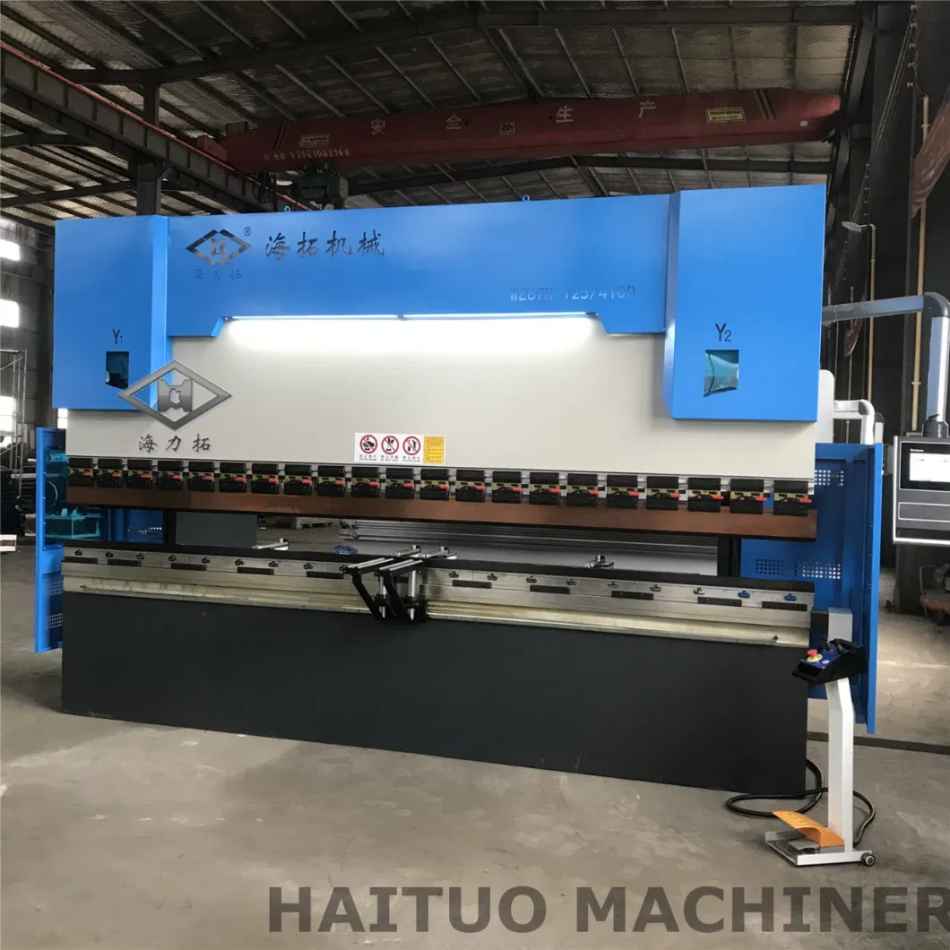 CNC Hydraulic Press Bending Machine/Metal Sheet Bending Machine