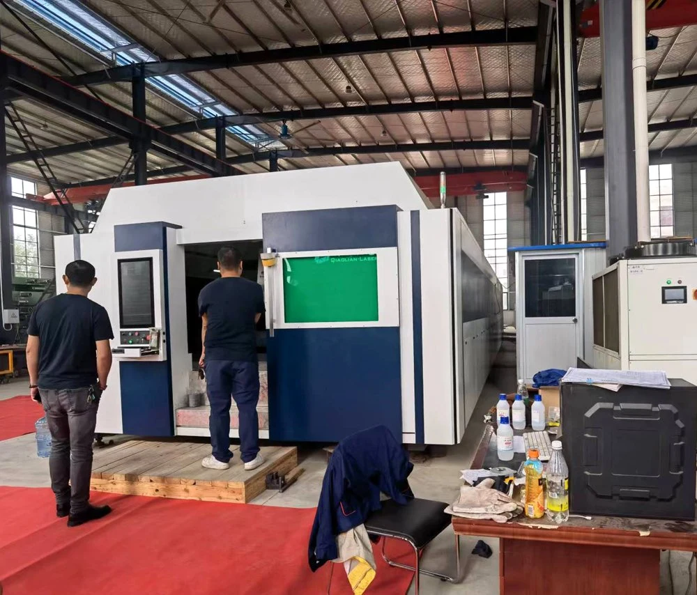 Hydraulic Platform CNC Fiber Sheet Metal Laser Cutting Machine Factory in China