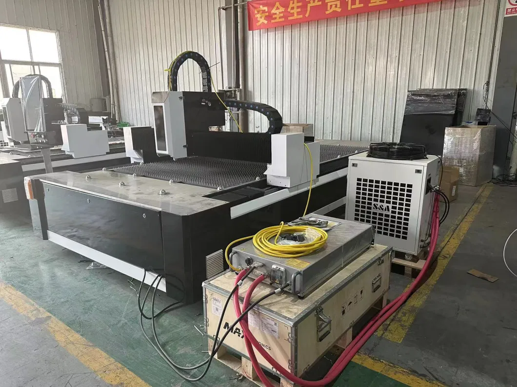 Industrial Metal Steel Sheet Cutting Machine 3015 4015 4020 6015 Max Source 1kw 1.5kw 2kw 3kw 6kw Fiber Laser Cutting Machine