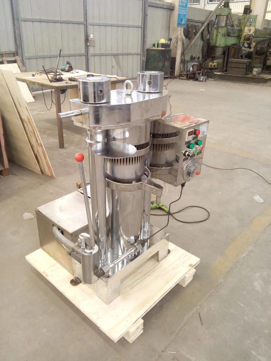 Oil Expeller Industrial Hydraulic Oil Press Sesame Seeds Oil Press Making Machine