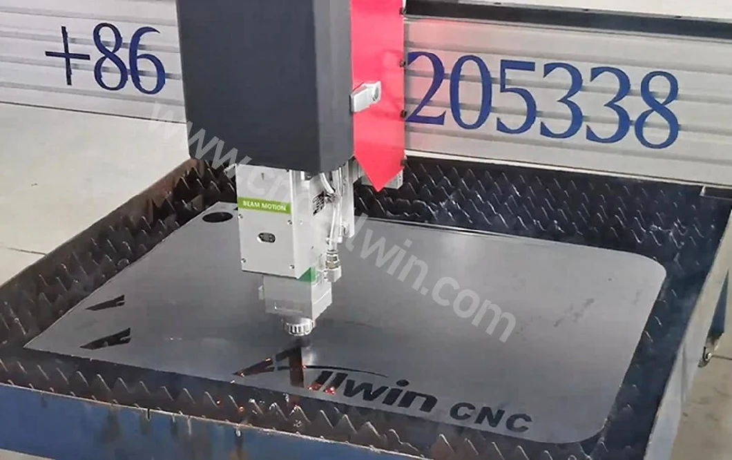 CNC Portable Fiber Laser Cutter for Metal Cutting with Max Laser Source