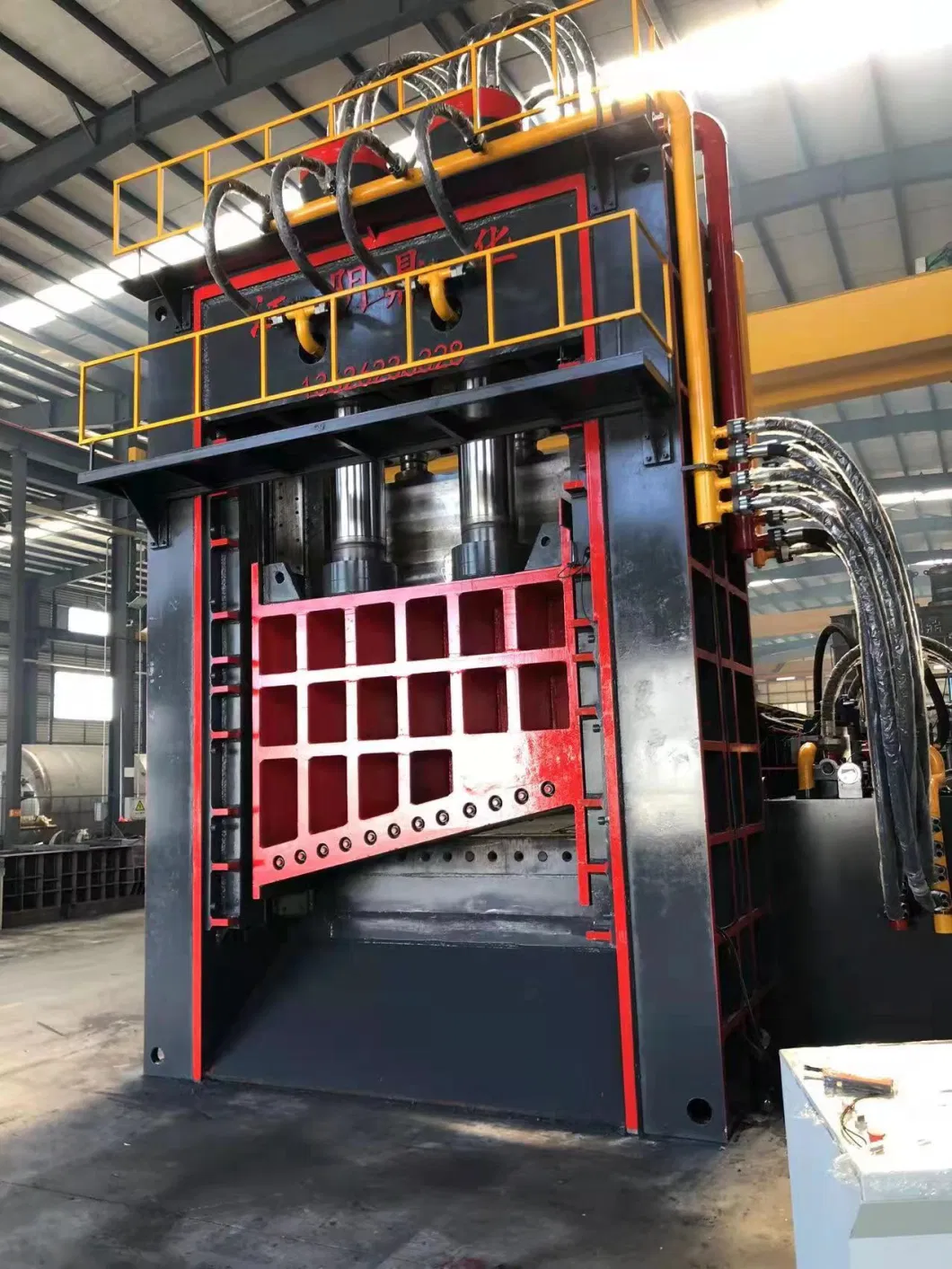 Heavy Scrap Metal Steel Copper Aluminum Hydraulic Gantry Guillotine Shear Cutting Shearing Recycling Machine for Steel Mill Plant