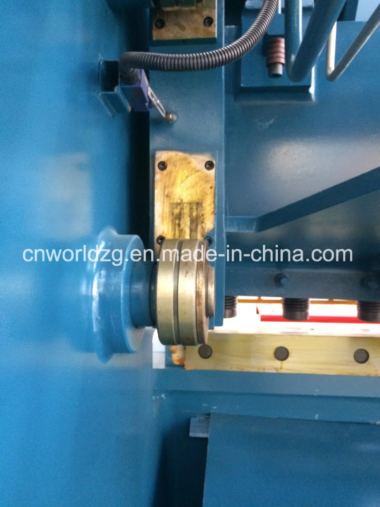 16mm Thickness Sheet Metal Guillotine Type Cutting Machine