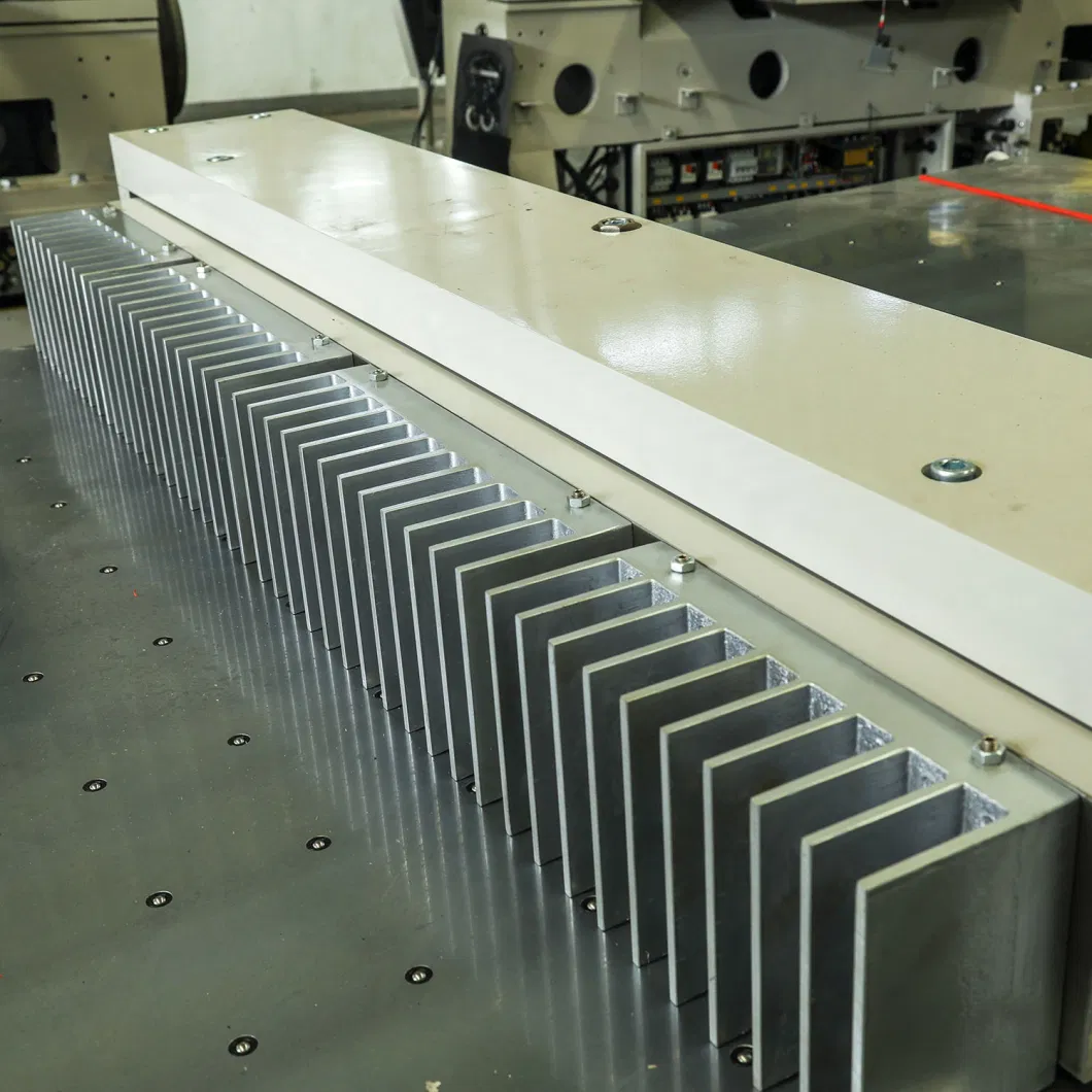 Speed Intelligent Guillotine Program Control Hydraulic Heavy Duty Paper Cutting Machine