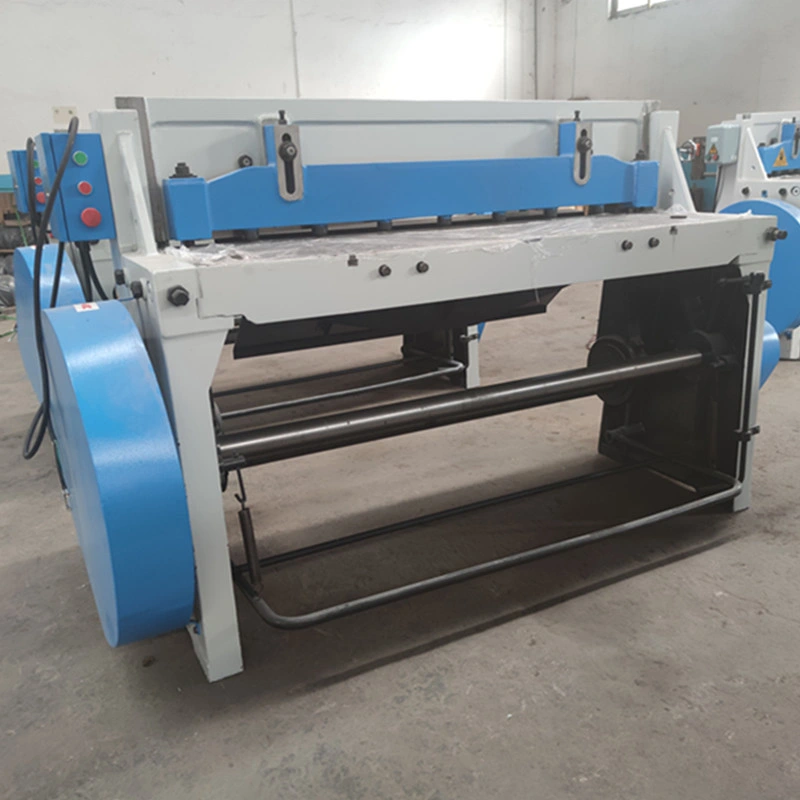 Mechanical Shearing Machine Q11-3X1300 Electric Sheet Metal Shear with Low Price