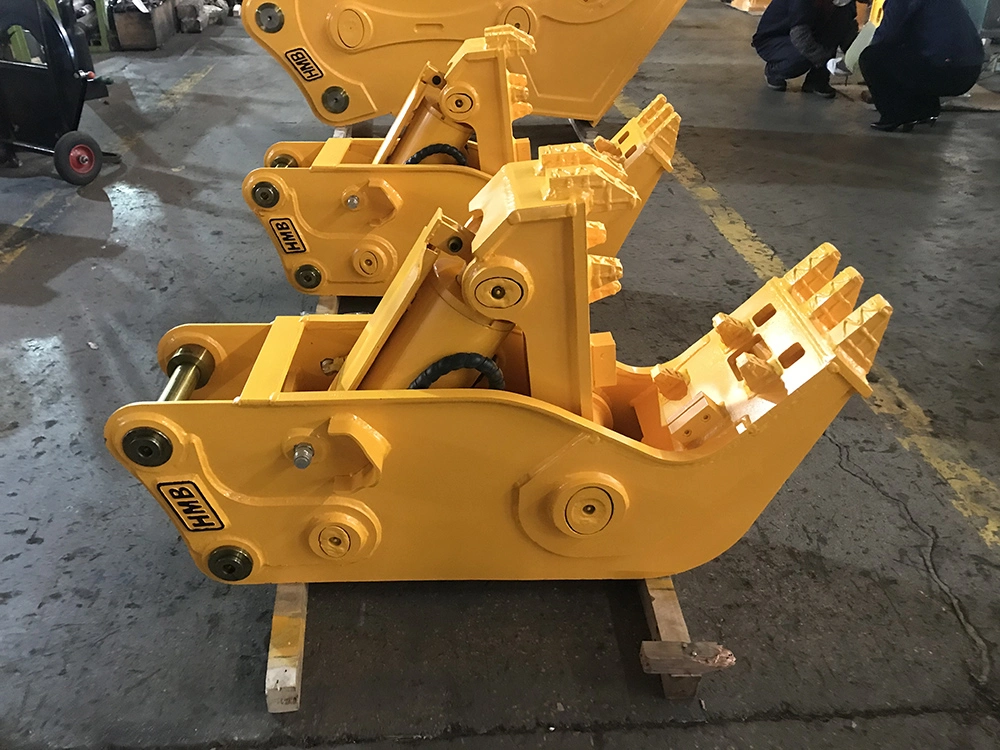 Excavator with Scrap Cutter, Scrap Crusher, Hydraulic Pulverizer, Hydraulic Shear for Sale