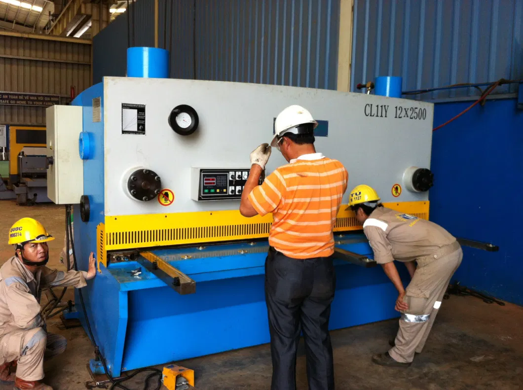 CNC Hydraulic Guillotine Metal Sheet Shearing Cutting Machine Guillotine (CL11Y-12X2500)