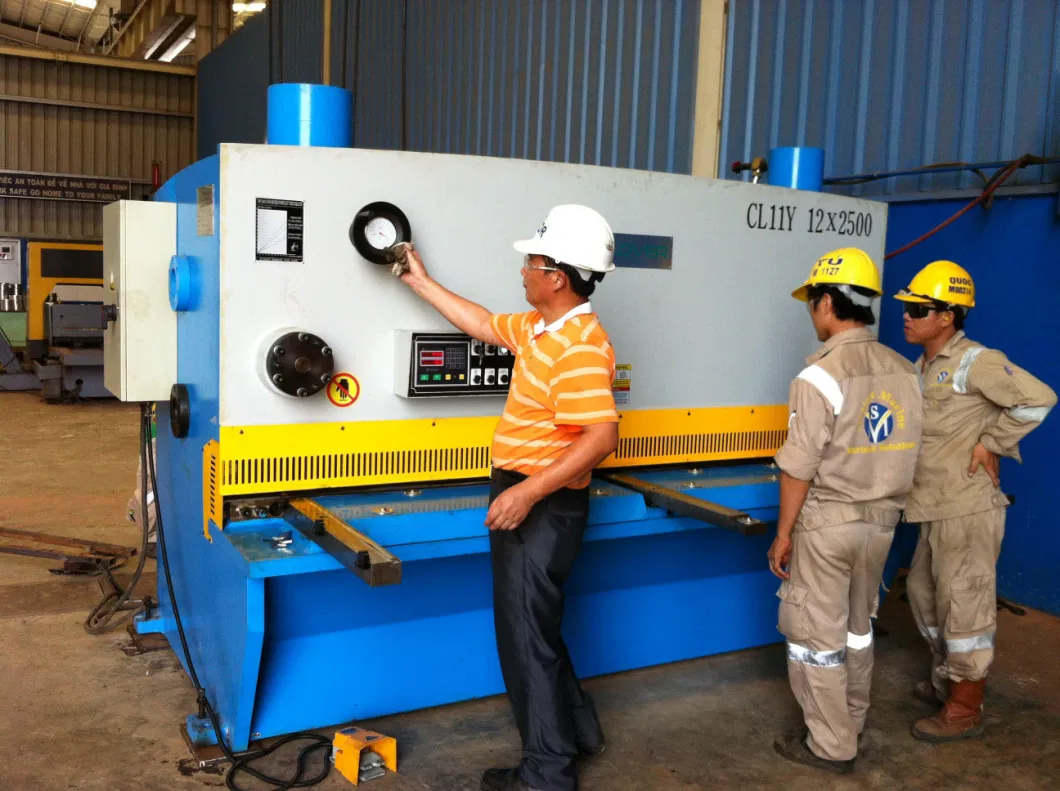 CNC Hydraulic Guillotine Metal Sheet Shearing Cutting Machine Guillotine (CL11Y-12X2500)