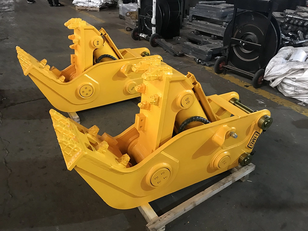 Excavator with Scrap Cutter, Scrap Crusher, Hydraulic Pulverizer, Hydraulic Shear for Sale