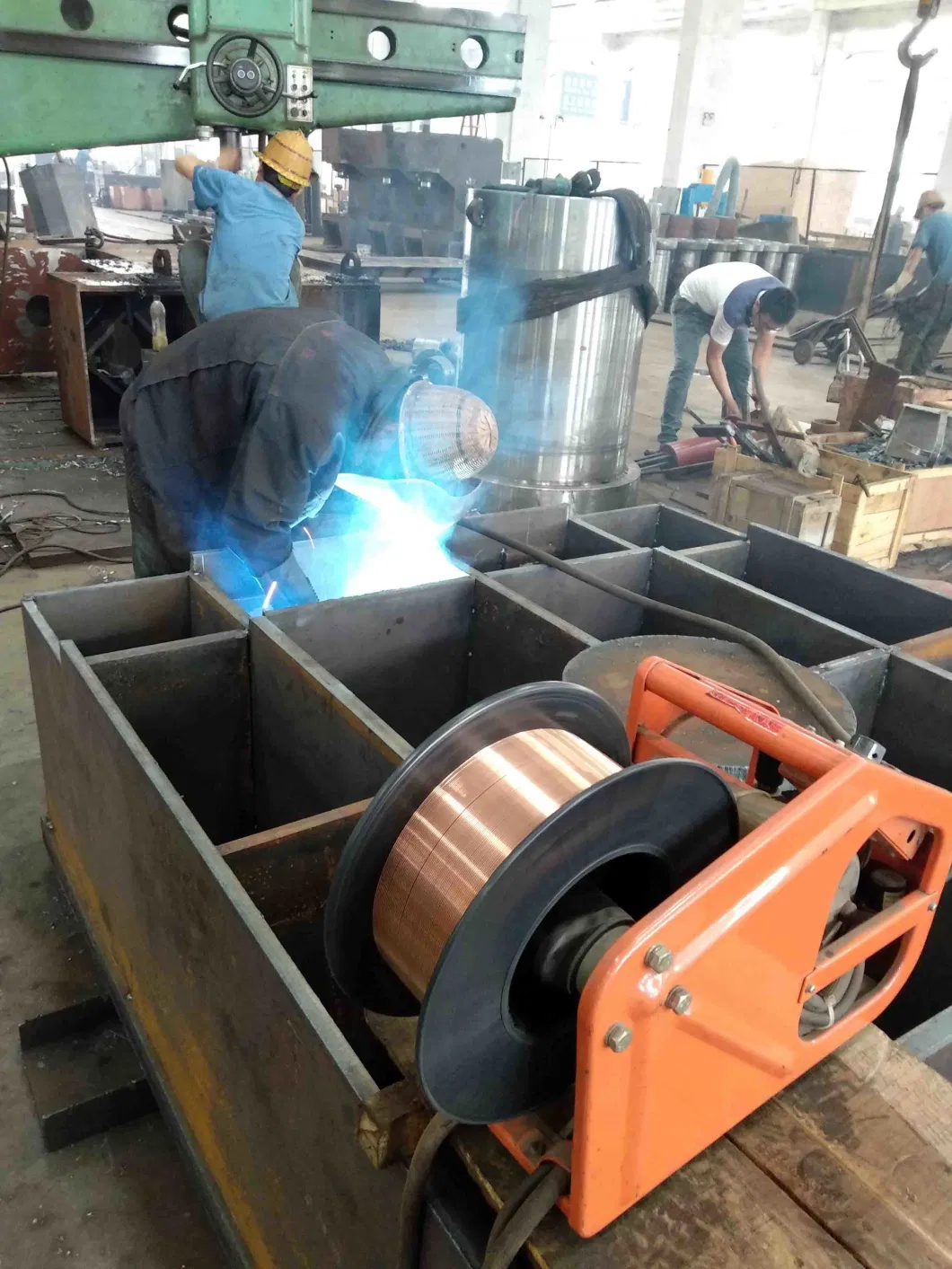 200 Ton Hydraulic Press Forkloft Tyre Press Machine Manufacturer