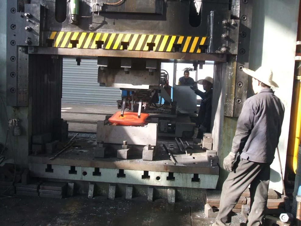 Forging Hydraulic Press for Tail Hook Frame and Disc Core for Railway Vehicles Production