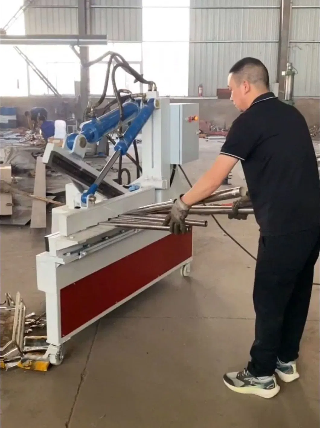 Metal Sheet Shearing Machine Alligator Shear Hydraulic Guillotine Shearing Machine