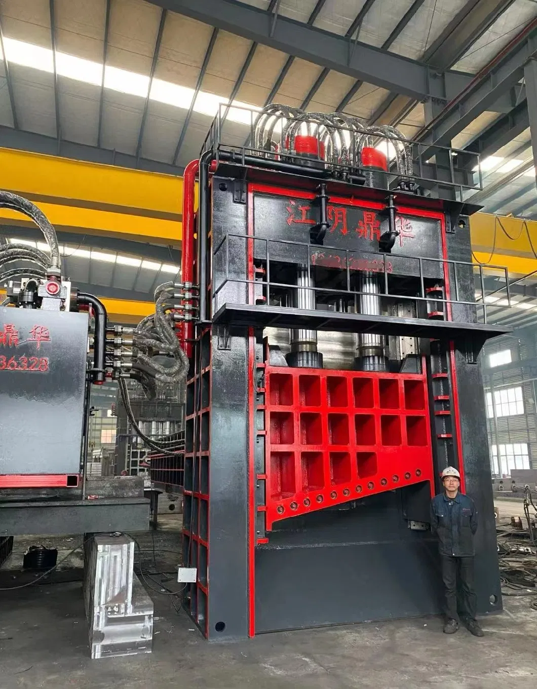 Heavy Cutting Machine Guillotine Metal Shear Machine Scrap Steel Iron Hydraulic Gantry Shear Machine for Steel Plant Recycling