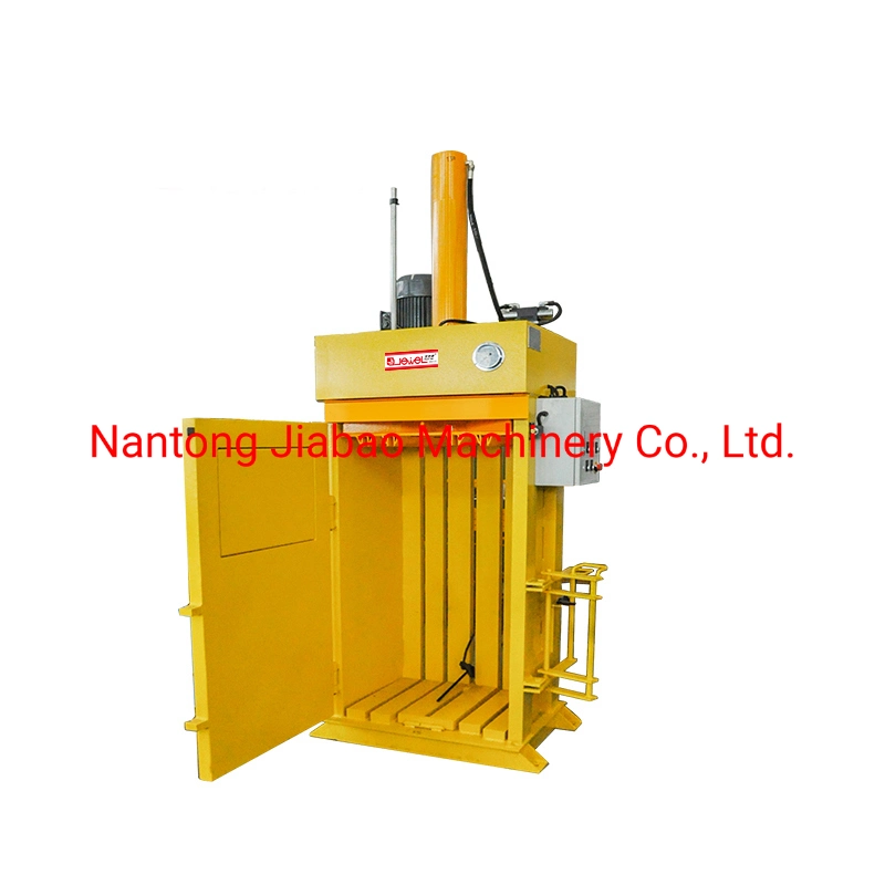 CE Approved Small-Size Portable Vertical Hydraulic Waste Paper Press for Packing Printing Factory Waste Paper/Corrugated Factory Paper/Waste Plastic for Resell