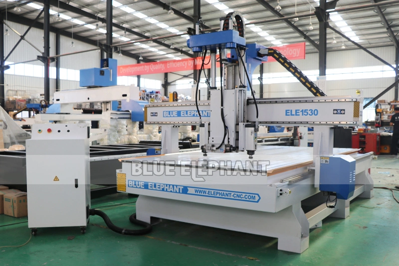 Hot Sale Three Heads 1530 CNC Engraving Machinery for Wooden Plywood Door Furniture for Sale in Kenya