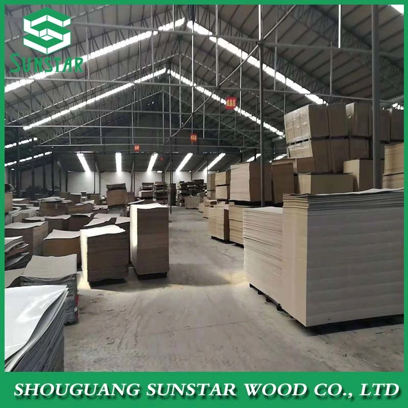 4*8 900-1000kg/M3 Smooth Faced Poplar/ Combi, Willow/Eucalyptus Hardwood Hardwood for Automobile/Packing/Furniture Making/Photo Frame