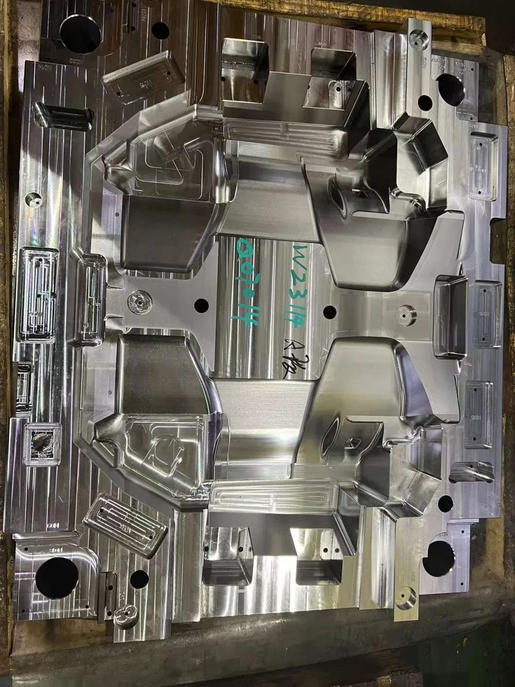 Non Standard CNC Machined Plastic Injection Mould Base S50c Mold Base According to Drawings