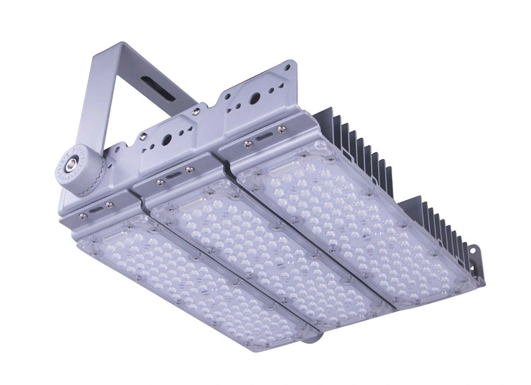 Heavy-Duty Solar LED Floodlight IP67 off-Grid LED Stadium Luminaires Sport Lighting 300 Watts