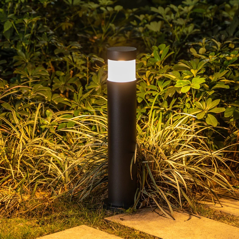 12W Round Outdoor Waterproof Landscape Aluminum Bollard Garden LED Lawn Light