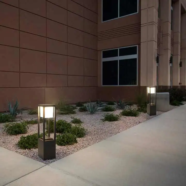 Square LED Solar Waterproof Landscape Aluminum Countyard Bollard Lawn Pillar Garden Light