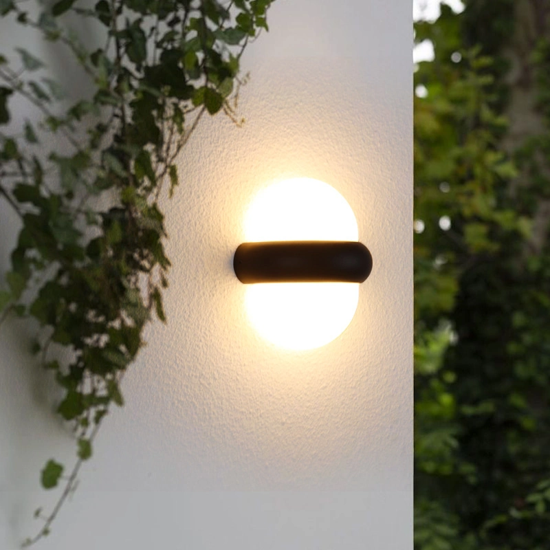 Modern Light Surface Mount IP54 Waterproof Aluminum Spotlight Black Garden Porch Sconce Lighting LED Outdoor Wall Lamp