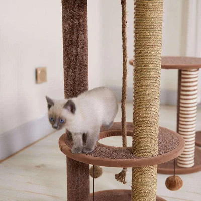 Alto Sisal Pole Cat Climbing Tree Frame moderno Cat Scratcher Posta con giocattoli a sfera