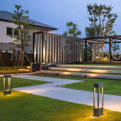 IP65 illuminazione ambientale decorativa per esterni lampada per prato a LED da giardino solare Leggero