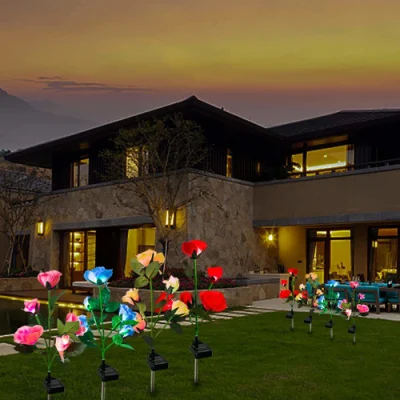 3 teste Rose fiore a forma di luce solare alimentato paesaggio esterno Illuminazione a LED da giardino