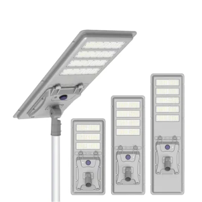 300 W 400 W 500 W luci a energia solare in una strada Leggero